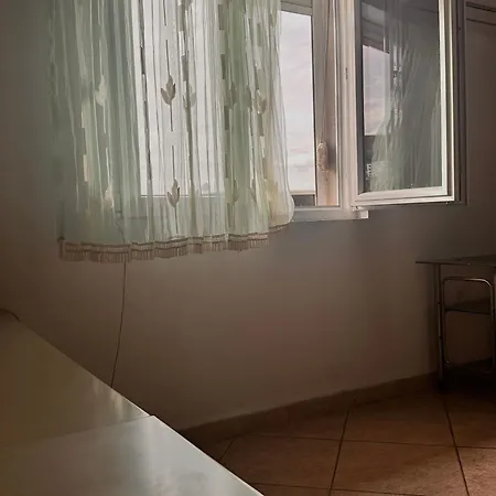 דירה Grand House Selitë e Vogël