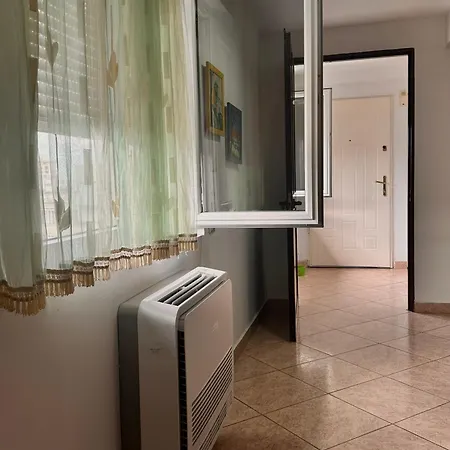 דירה Grand House Selitë e Vogël