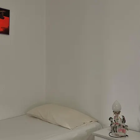 דירה Grand House